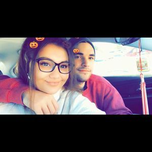 Meet your Posher, Bethie